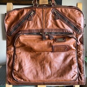 Land Elegant Tan Leather Garment Suitcase Bag  for Men